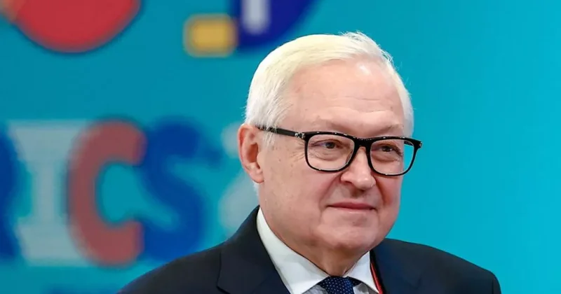 Рябков об отсутствии конкретных договоренностей о контактах Путина и Трампа