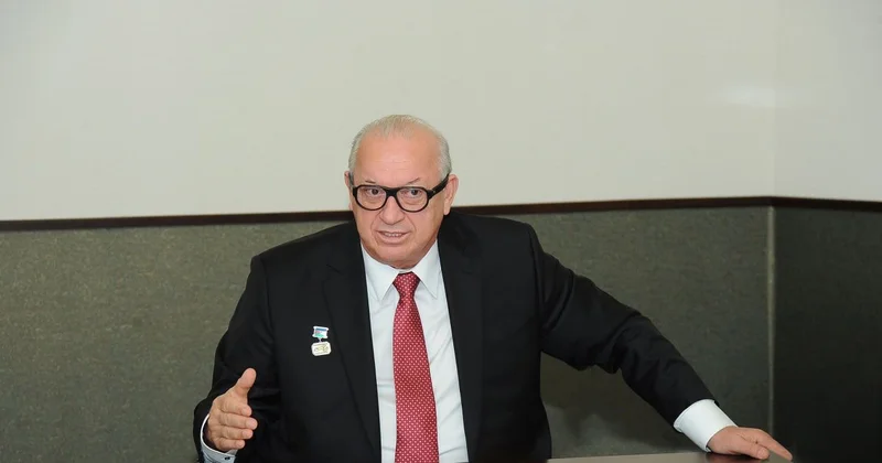 Джахангир Аскеров выкупил все новые акции Premium Bank Minval Politika