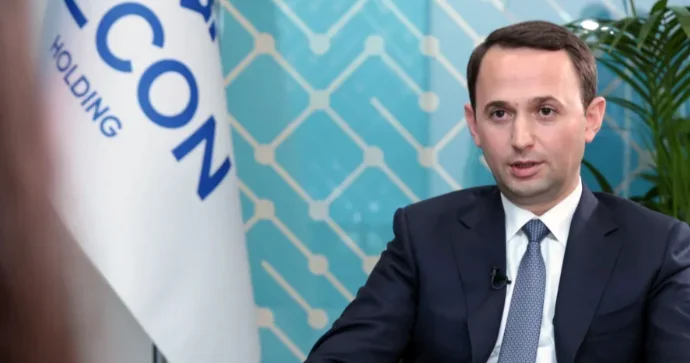 Əsas hədəflərdən biri qurumları özəlləşdirməyə hazır vəziyyətə gətirməkdir AZCON Holdinq in rəhbəri
