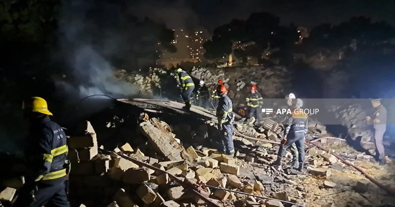 Azərbaycanfilm kinostudiyasının ərazisində baş vermiş yanğın söndürülüb FOTO VİDEO YENİLƏNİB 3