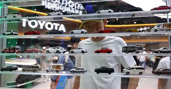 “Toyota” Çində yeni “Lexsus” zavodunn təməli atıb