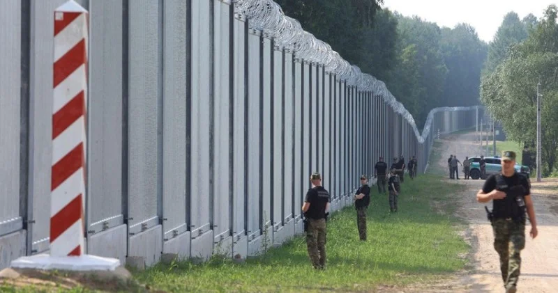 Avropa Parlamenti Finlandiyaya Rusiya ilə sərhədi bağlamağa icazə verdi