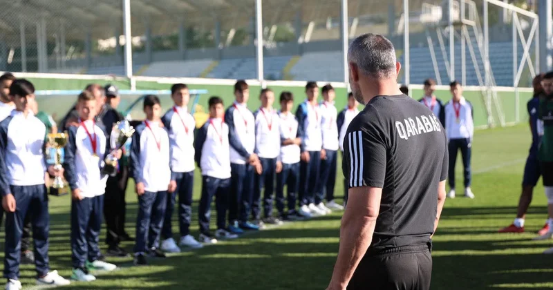 Qarabağ ın əsas komandası U 15 və U 13 ilə görüşdü FOTO