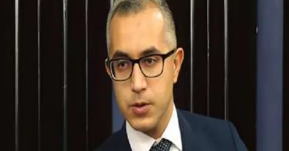Sertifikasiya qalmaqalı böyüyür Kamran Əsədov daha bir FOTO PAYLAŞDI