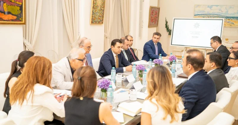 Azərbaycanın xaricdəki mədəniyyət mərkəzlərinin yarımillik hesabat toplantısı keçirilib