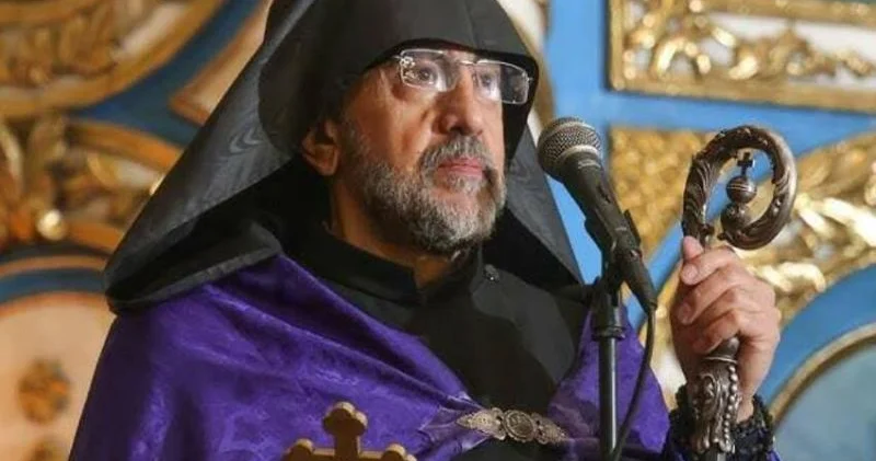 Ermənistanda dövlət çevrilişinə cəhd: Xüsusi təyinatlılar erməni kilsəsinə basqın etdilər