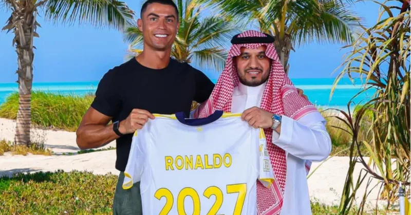 Ronaldo “Əl Nəsr”lə yeni rekord müqavilə imzaladı 1 dəqiqədə 760 avro qazanacaq…