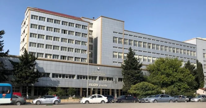 Alov “Alov”dan çıxmır