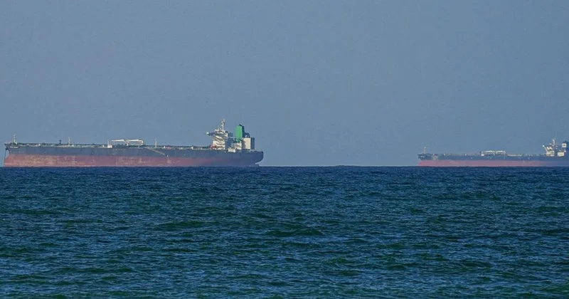 Hörmüzdə daha bir tanker vuruldu