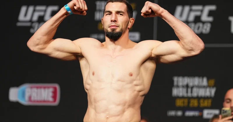 UFC: Maqomedovdan ilk raundda NAKAUT