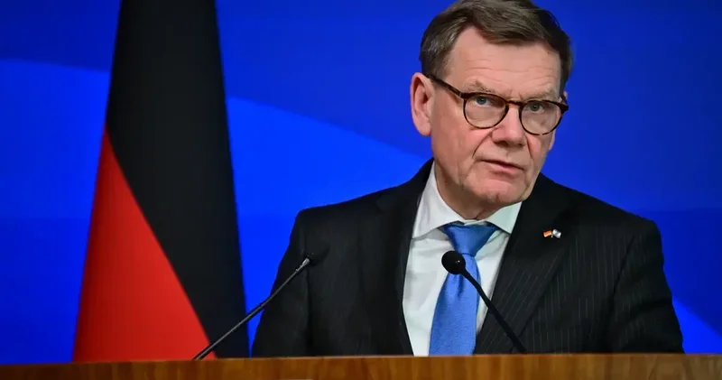 Глава МИД Германии призвал Ливан установить монополию государства на применение силы