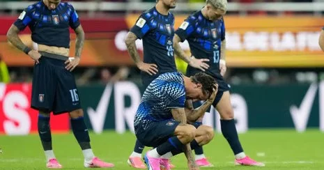 Futbol Federasiyası milli komandanın çarter reysini ləğv etdi futbolçular öz imkanları ilə vətənə qayıdacaqlar