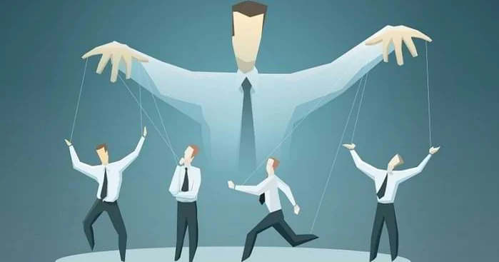 Abituriyentlər sosial şəbəkələrdə manipulyasiya olunur