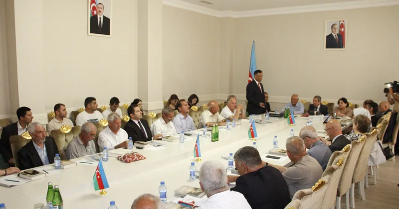 Şair Zülfi Vellidağın yeni kitabı çap olundu
