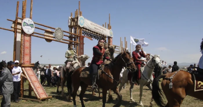 Qazaxıstanda milli ənənələr festivalı mədəniyyət, idman və turizm sahələrini birləşdirib