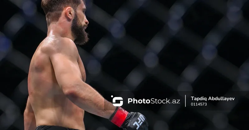 “UFC Fight Night Baku“: Nazim Sadıxov ilk raundda nokaut oldu