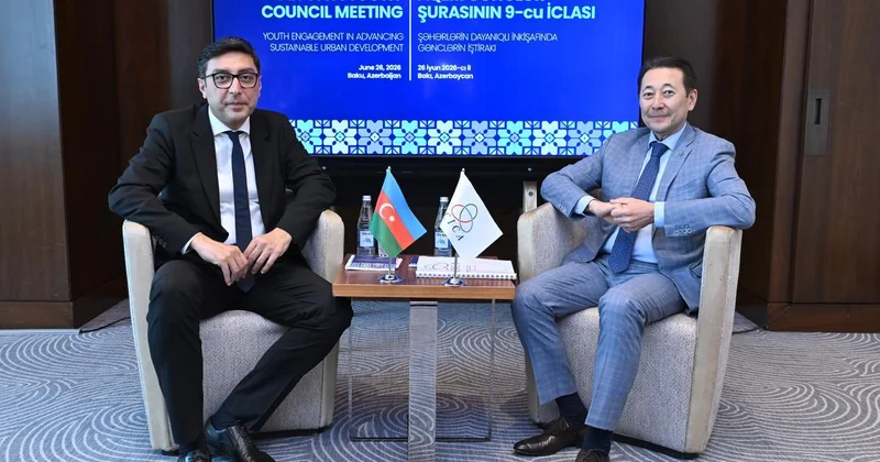 Gənclər və idman naziri Fərid Qayıbov AQEM in baş katibi ilə görüşüb