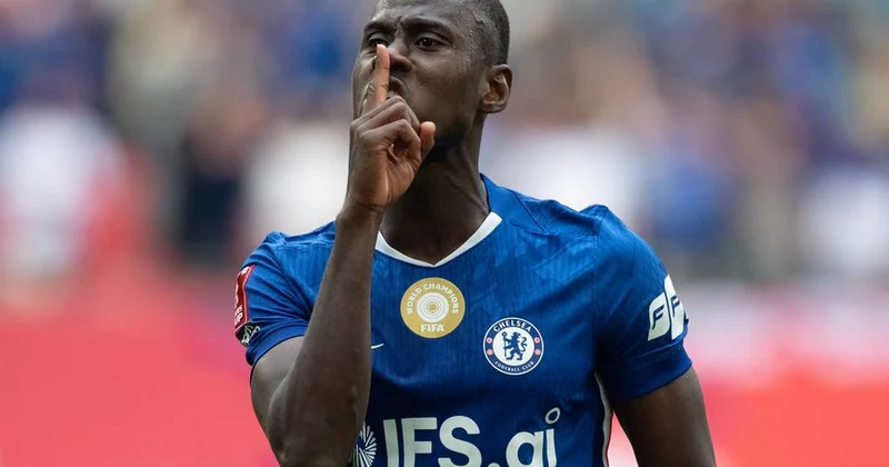 “Çelsi”nin futbolçusu italyanların hədəfində