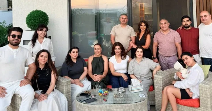 Ədalət Şükürov bağında qonaqlıq verdi Fotolar