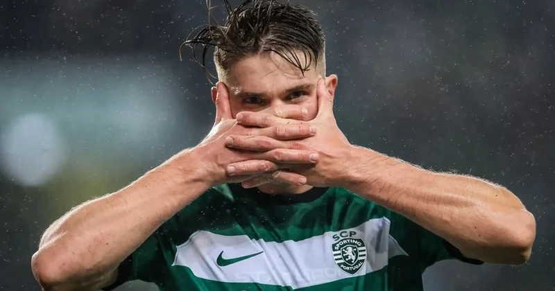 Son iki mövsümünün bombardiri Arsenal la müqavilə imzaladı