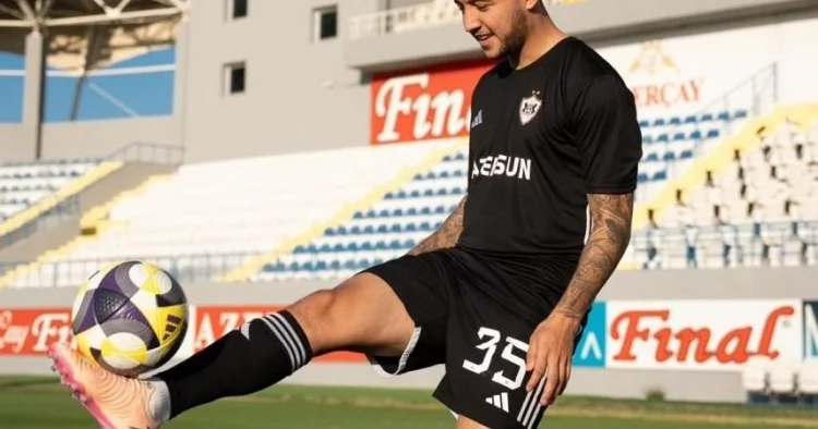 Qarabağ ın yeni transferi: Möhtəşəm qələbə ilə başladıq FOTO