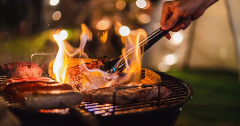 Bu ölkədə hamı kabab bişirə biləcək İlginc