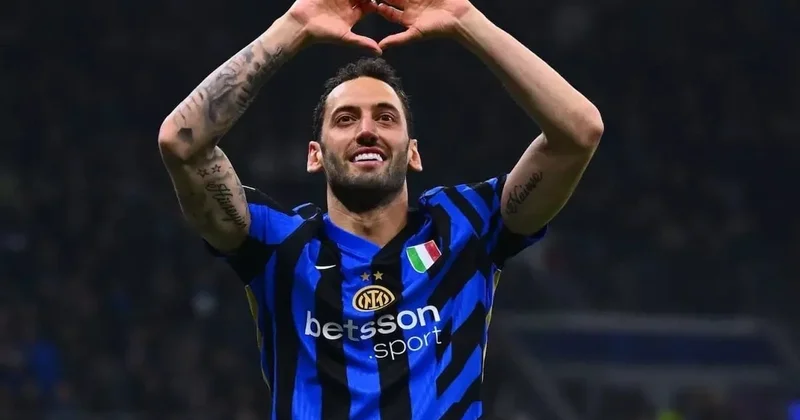 Çalhanoğlu nə Qalatasaray a gələsi oldu, nə də Fənərbaxça ya