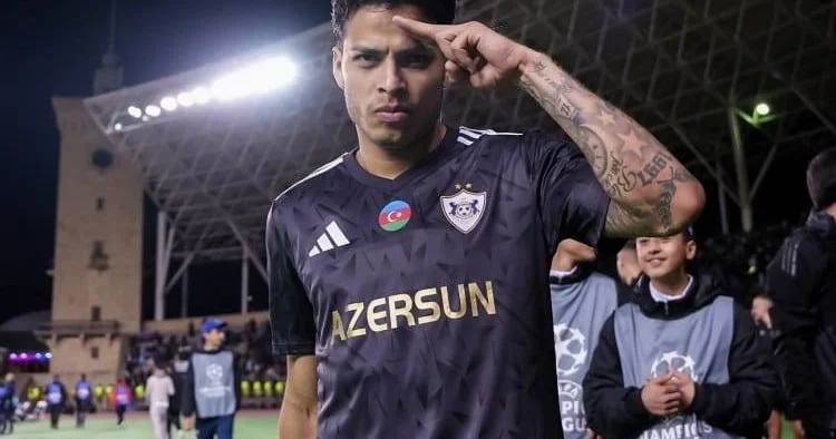 Fiorentina Qarabağ ın müdafiəçisini transfer etməyə hazırlaşır