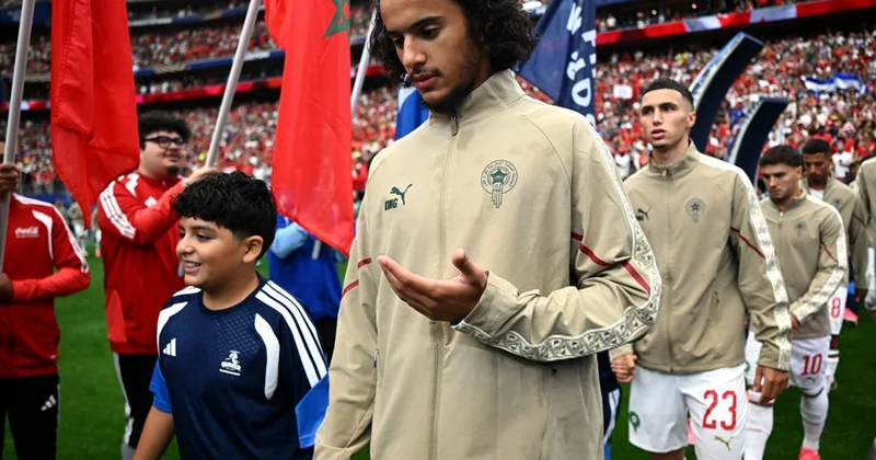 Mərakeşli futbolçu “Mançester Siti” yolunda