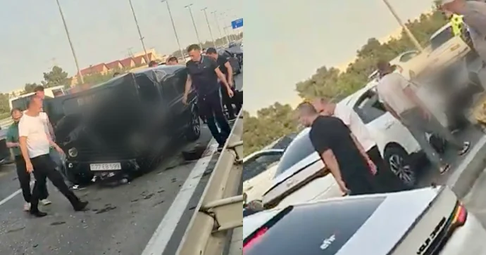 Bakıda ağır qəza: “Niva” bir neçə dəfə aşaraq maneəyə çırpıldı, yaralılar var VİDEO