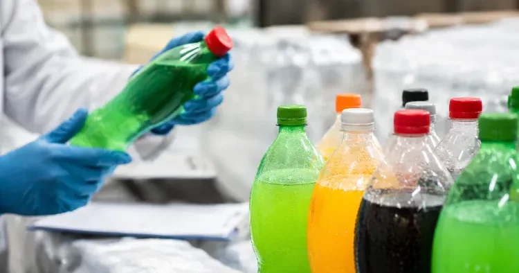 İnsanların həyatı ilə oynayırlar Vaxtı keçmiş limonadlarla bağlı sərt ittiham