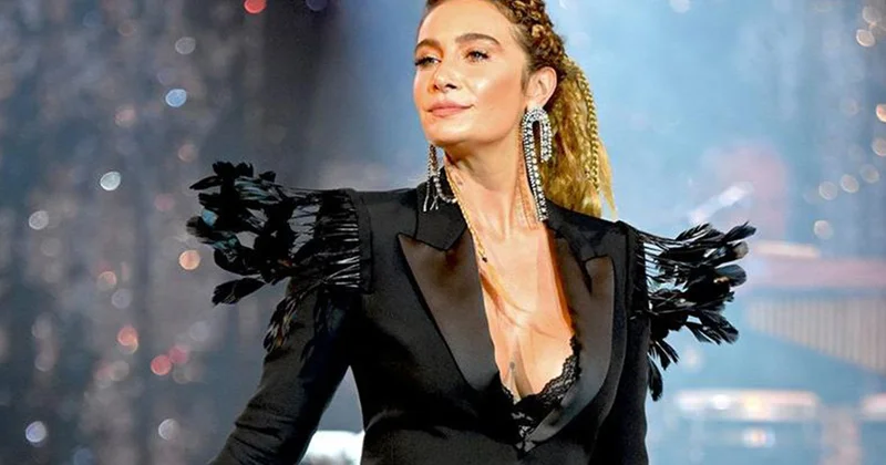 “Alnım açıq, başım dik” Sıladan açıqlama