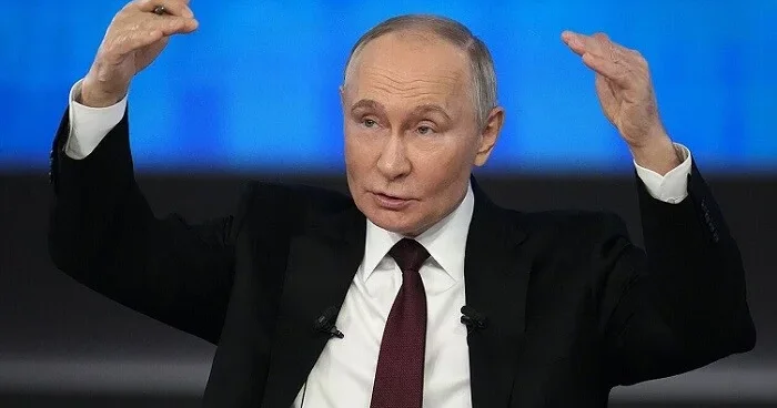 Hazırkı tarixi mərhələ Rusiya üçün... Putin