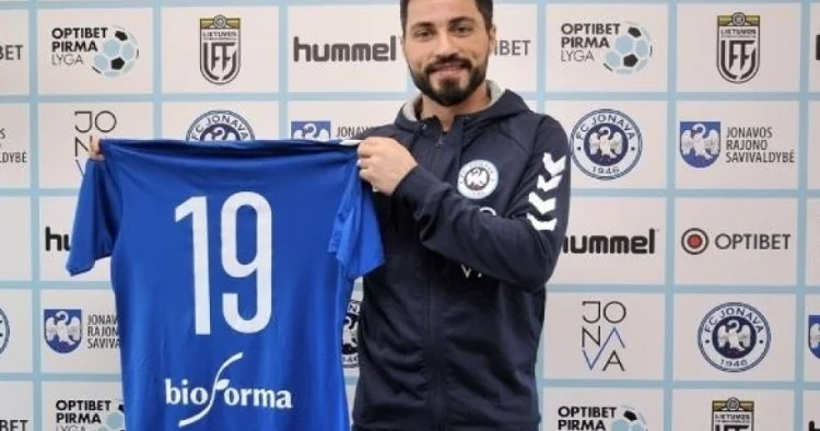 Premyer Liqamızın bombardiri özünə yeni komanda tapdı
