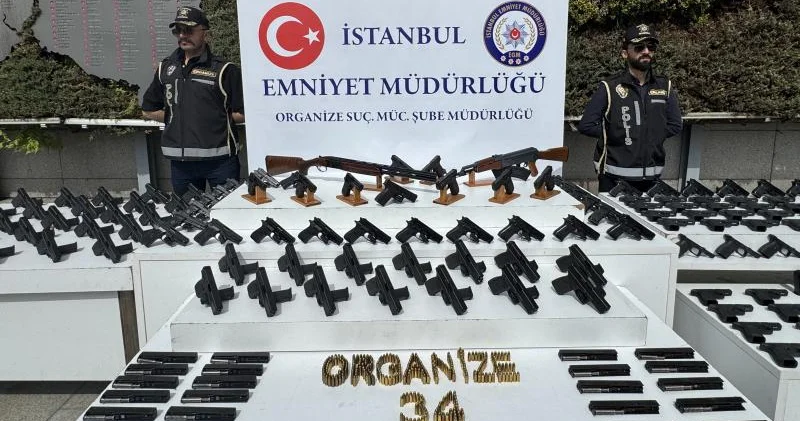 İstanbulda kriminal dəstələlərə qarşı daha bir əməliyyat: 24 nəfər qandallandı