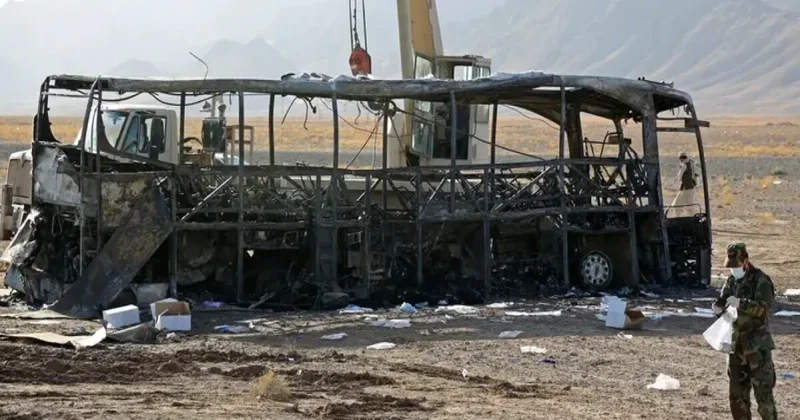 Əfqanıstanda avtobus aşıb, 25 nəfər ölüb
