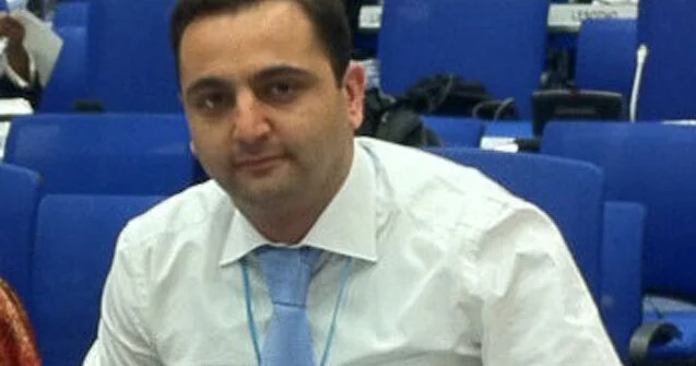 Həbsdəki jurnalistlər Vahid Əhmədovun hakim oğluna etiraz edir HAKİMLİK TƏCRÜBƏSİ YOXDUR