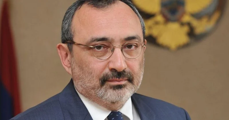 Keçmiş səfir: “Madam Bakının dediyi ilə oturub dururuq, XİN nəyə lazımdır?”