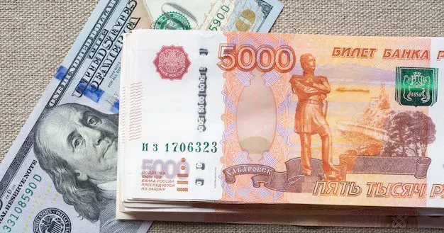 Rubl bahalaşdı, dollar isə... YENİ MƏZƏNNƏ