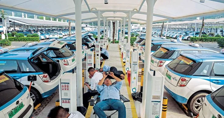Elektromobillərə maraq azalır: Səbəblər nədən ibarətdir?