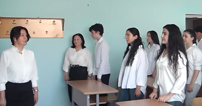 Qəbələ məktəbliləri fərqləndi: 54 nəfər 600 baldan yuxarı topladı