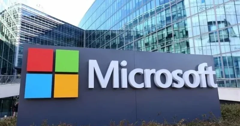 Microsoftun baş ofisinin qarşısında etiraz etdilər