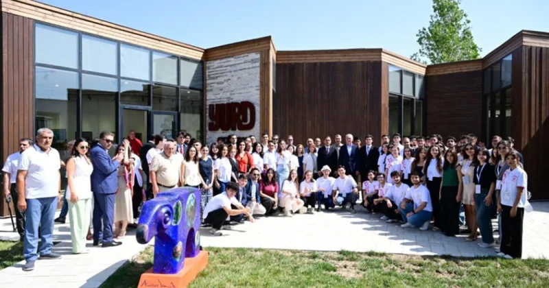 Laçındakı Yurd da “31 il sonra” sərgilənir