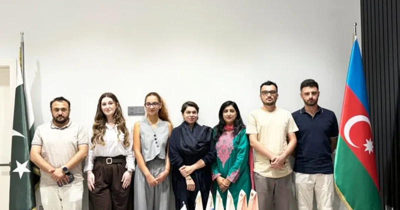 Pakistanın yeni konsulu Azərbaycanın media nümayəndələri ilə görüşüb