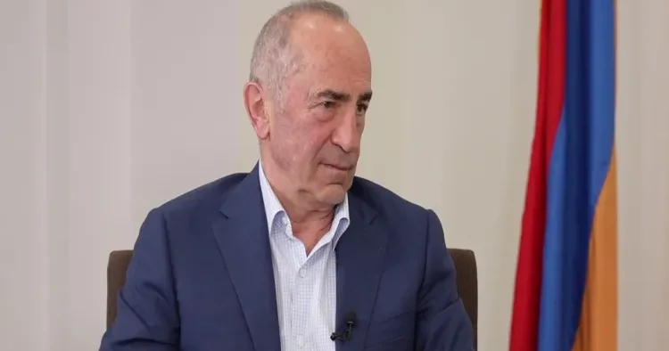 Robert Köçəryan yenidən xəstəxanaya yerləşdirildi
