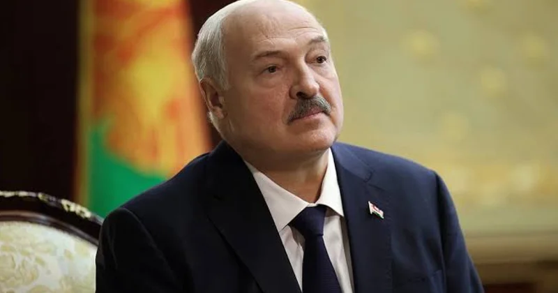 Лукашенко вылетел в Россию