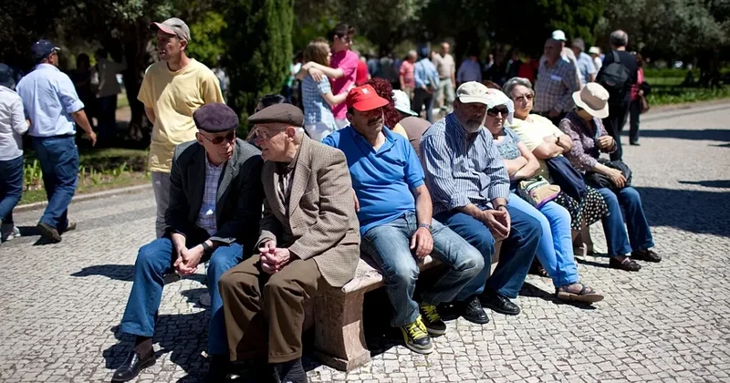 Bu ölkədə minimum pensiyalar dörd dəfədən çox artırılacaq