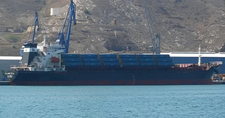 В Черном море дрон атаковал судно с 15 азербайджанскими моряками на борту
