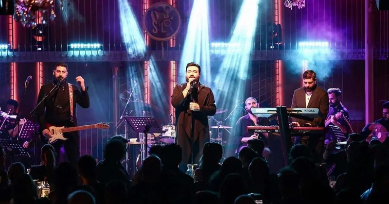 Məşhur musiqi qrupu dağıldı