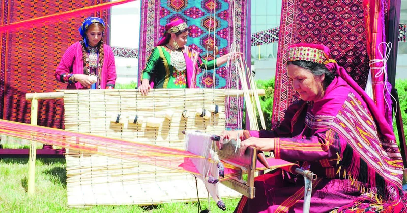 İpəkçilik və xalçaçılıq: yeni həyat qazanan milli irs